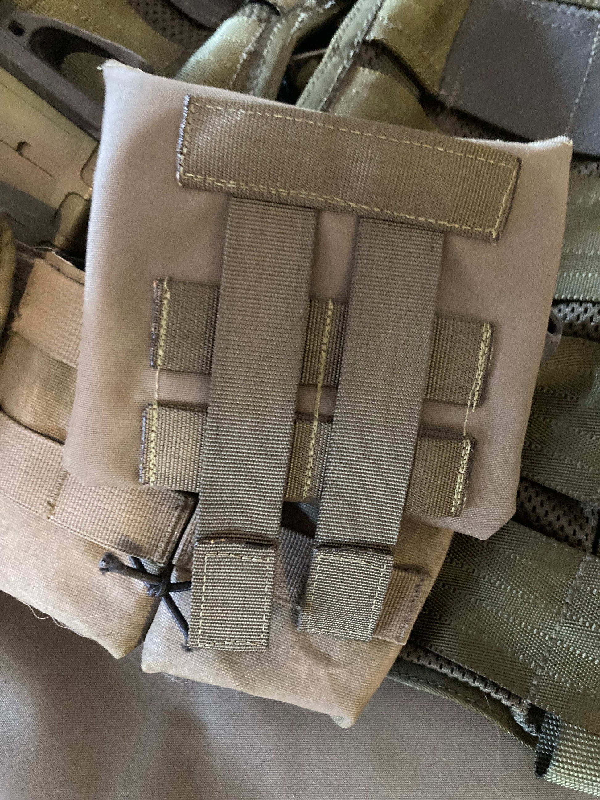 Godis ficka stridsväst